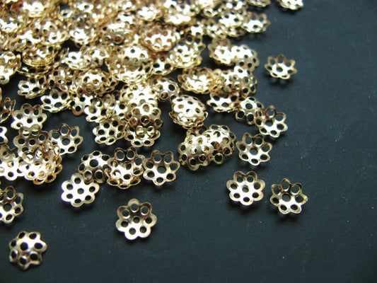 1000 Perlkappen goldfarben, Blümchen 5,5mm, Großpackung für Perlen, Perlenengel