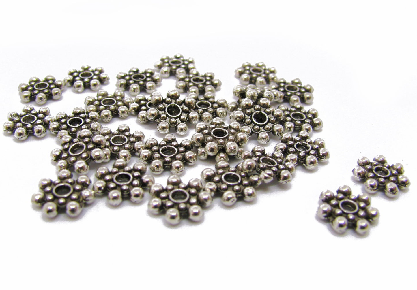 60 silberfarbene Daisy Spacer, Zwischenperlen, zweireihig, Schmuck machen, basteln