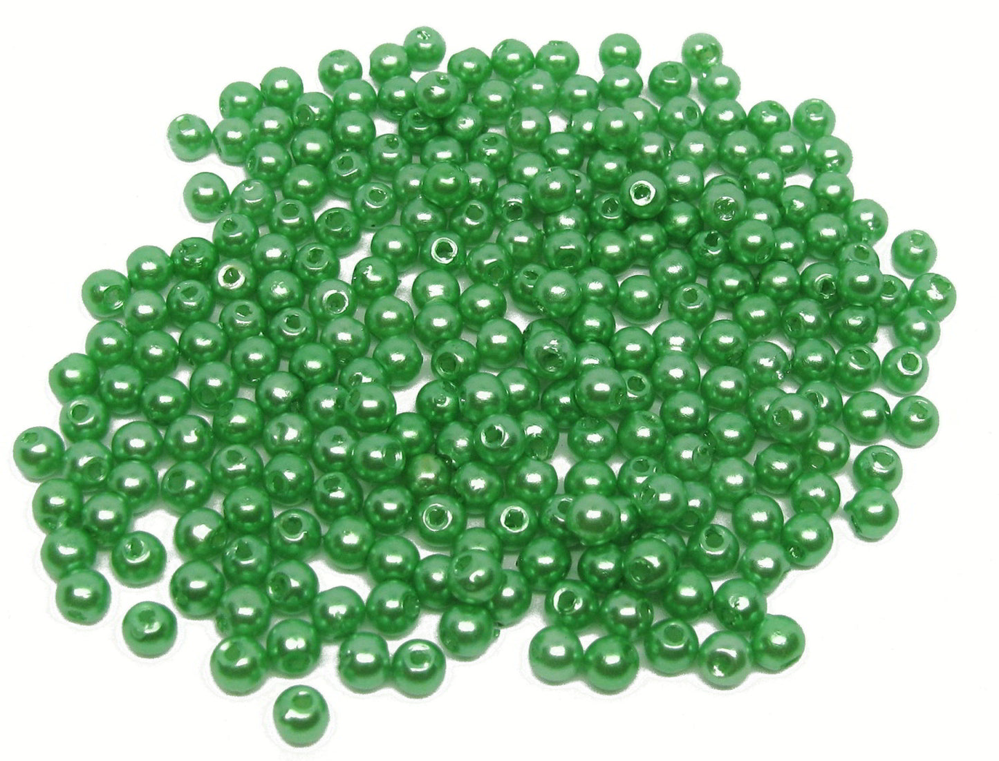 250 Wachsperlen grün, 4mm, rund, leicht, Kunststoffperlen, Schmuck machen
