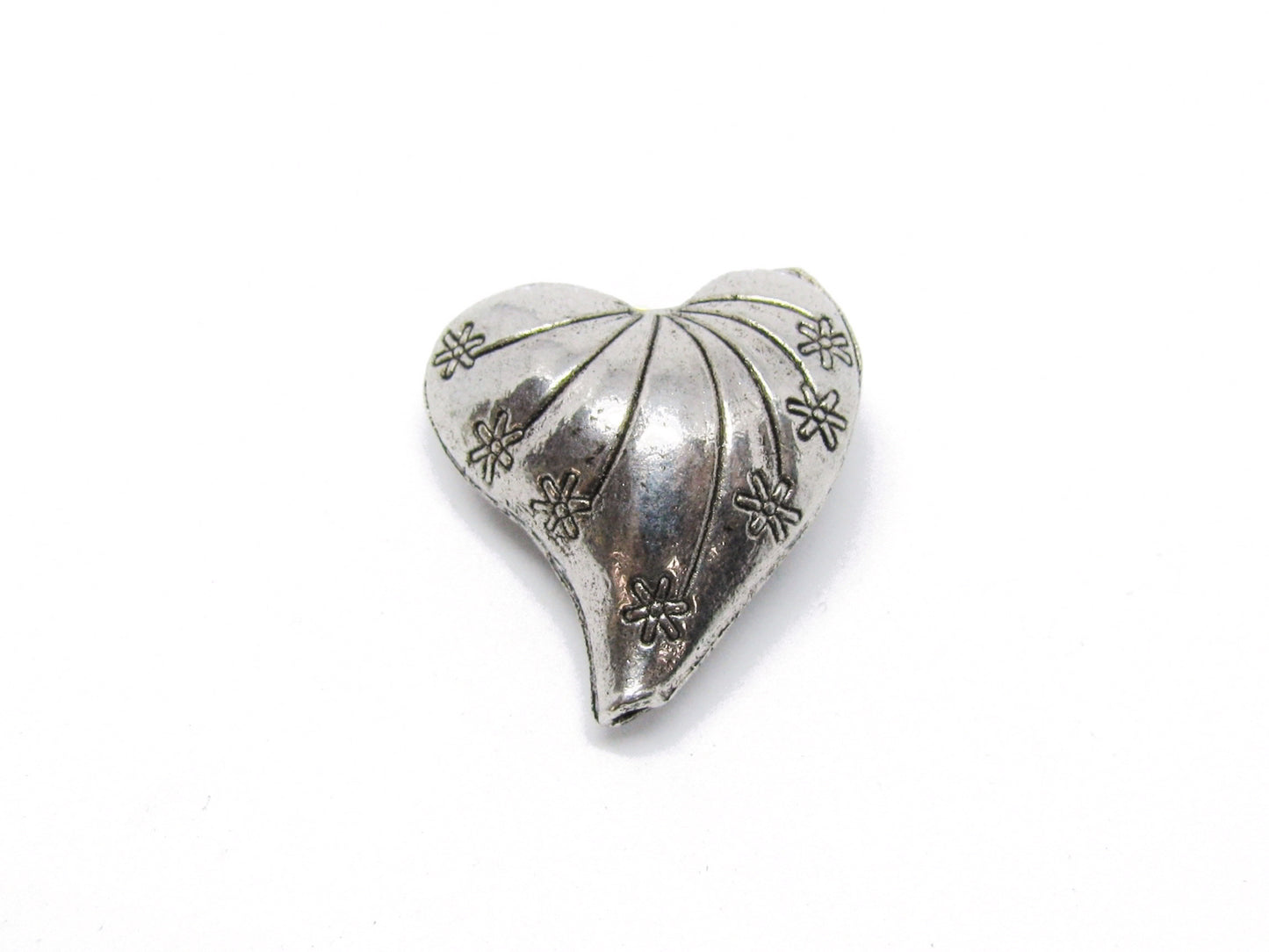 Metallperle Herz, 2,4 cm, Silberfarben, Schmuck selbst machen, Perlen basteln