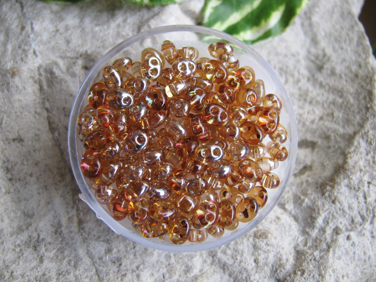 Twin Beads Glasperlen, Topas irisierend AB, 5mm, Pracht Hobby, Duo Beads, 2 Loch