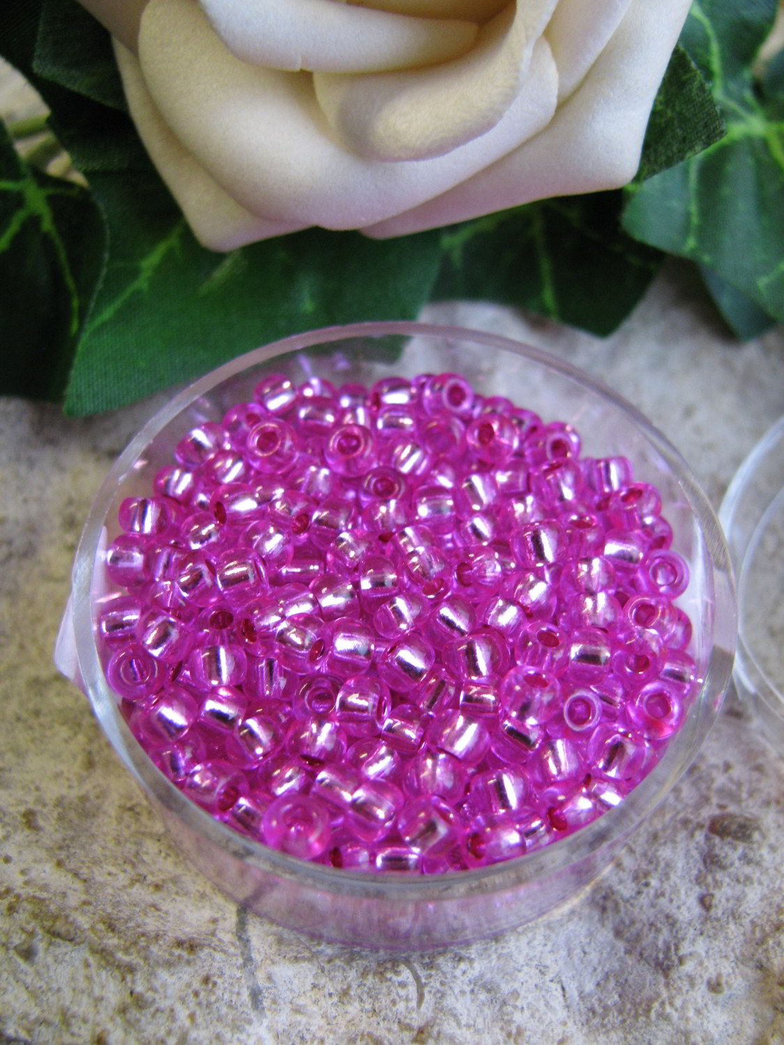Rocailles silbereinzug fuchsia, 3,5 mm, Perlen basteln, Glasperlen, pink