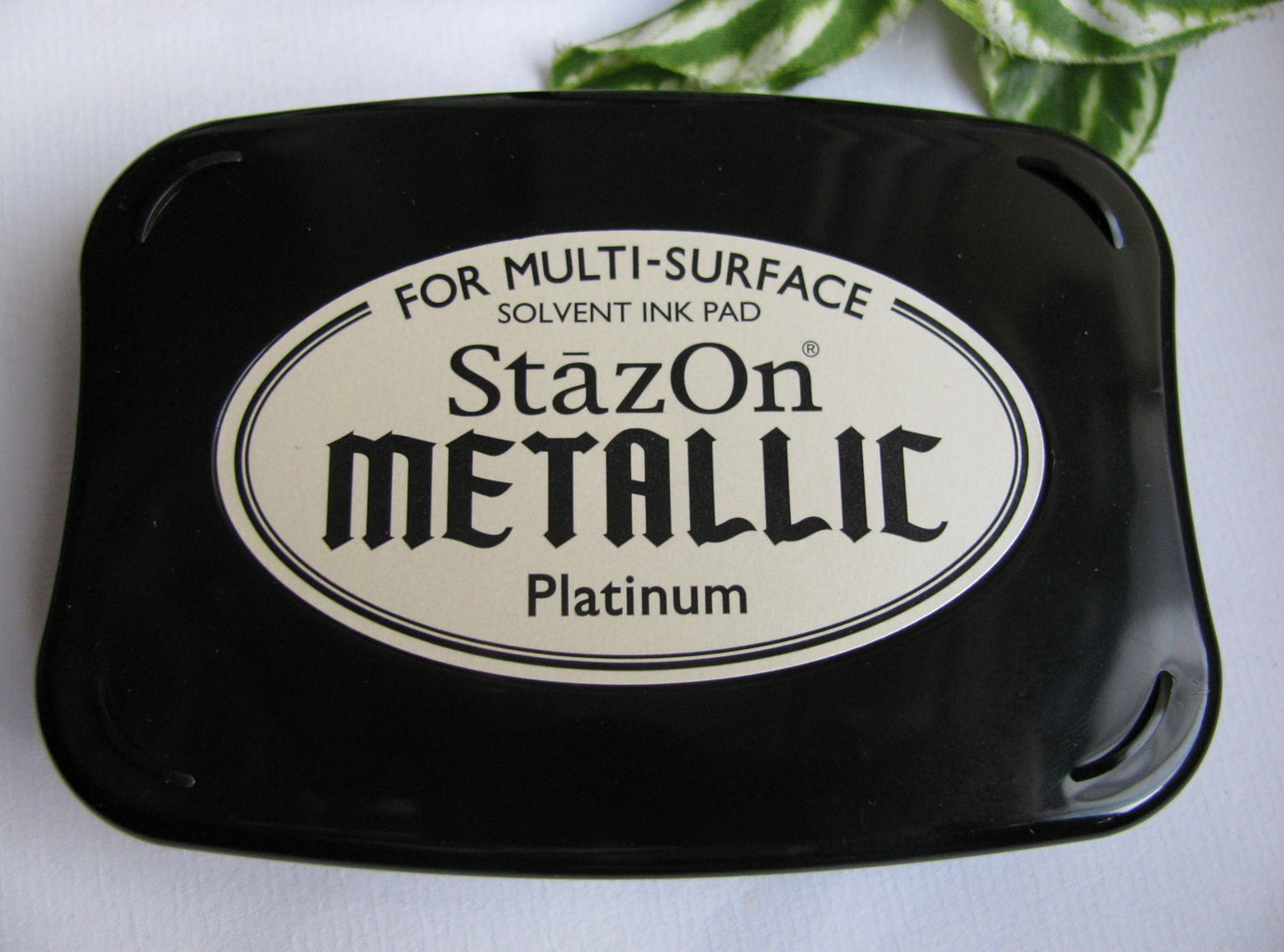 StazOn Stempelkissen Metallic Platinum mit Auffüller, Tsukineko, Wasserfest