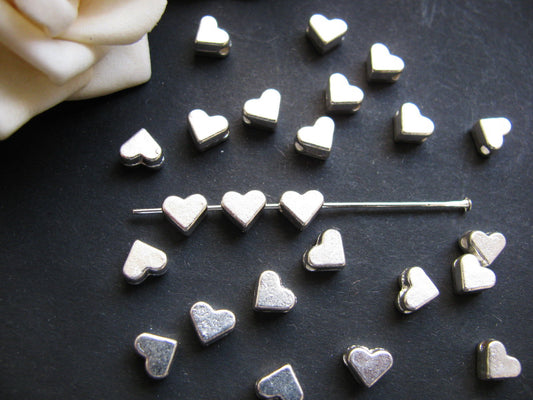 30 Metallperlen Herz in silber, 6mm, Perlen basteln, Herzen, Zwischenperle
