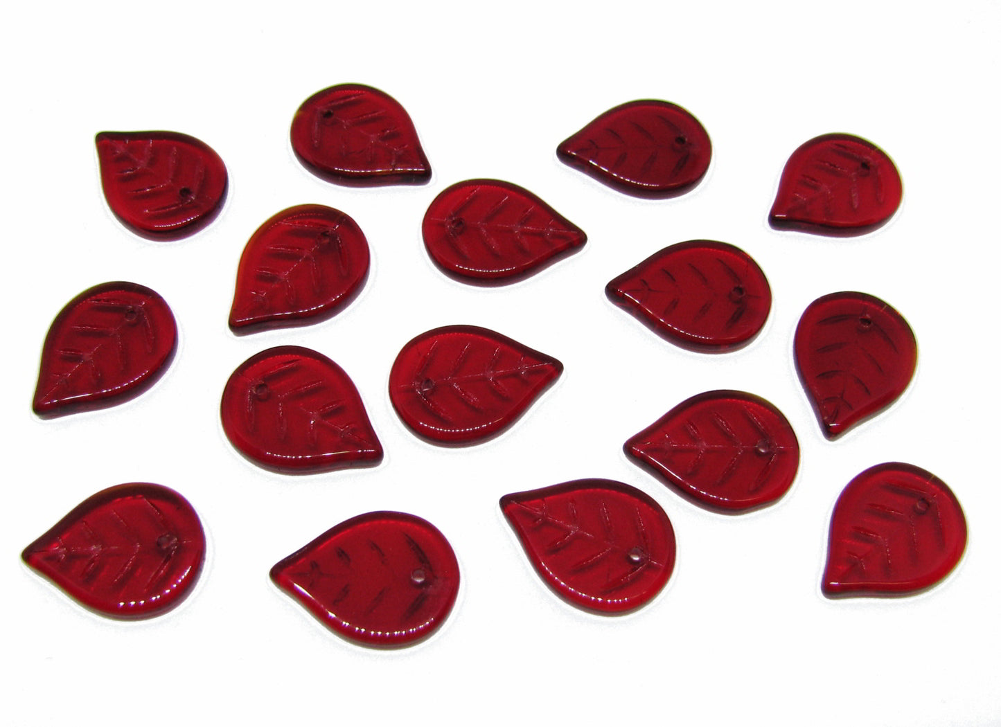 16 Glasperlen Blätter, rot transparent Blatt ,18x13 mm, Perlen basteln, verzieren