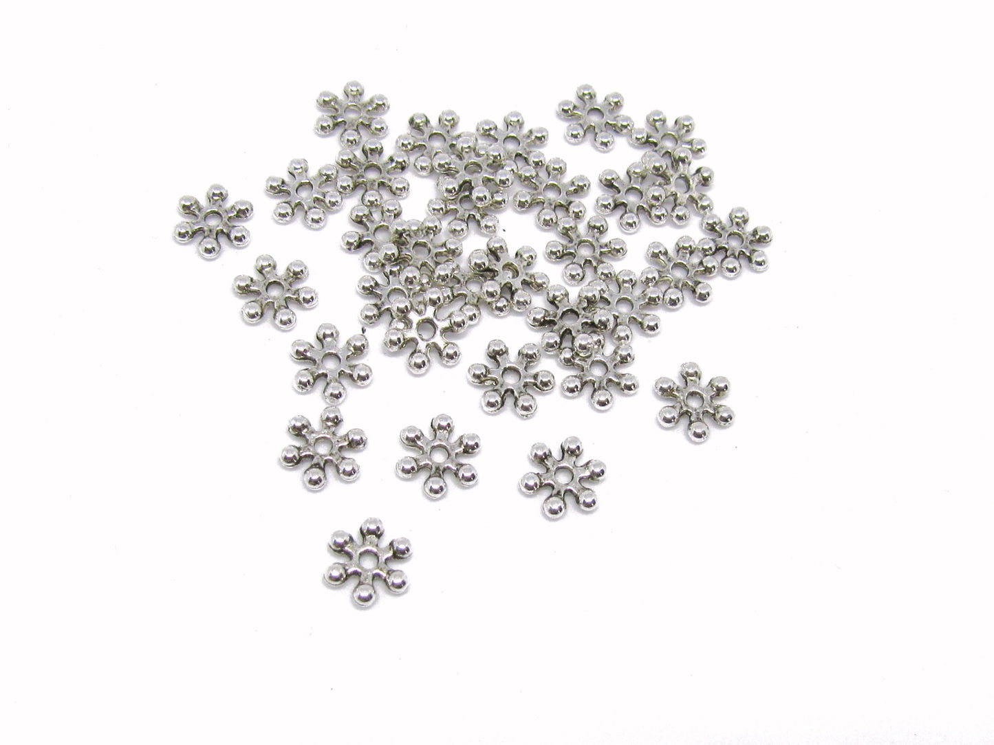 60 Daisy Spacer Silberfaben, 7mm, Zwischenperle, Kranz, Krone für Perlenengel
