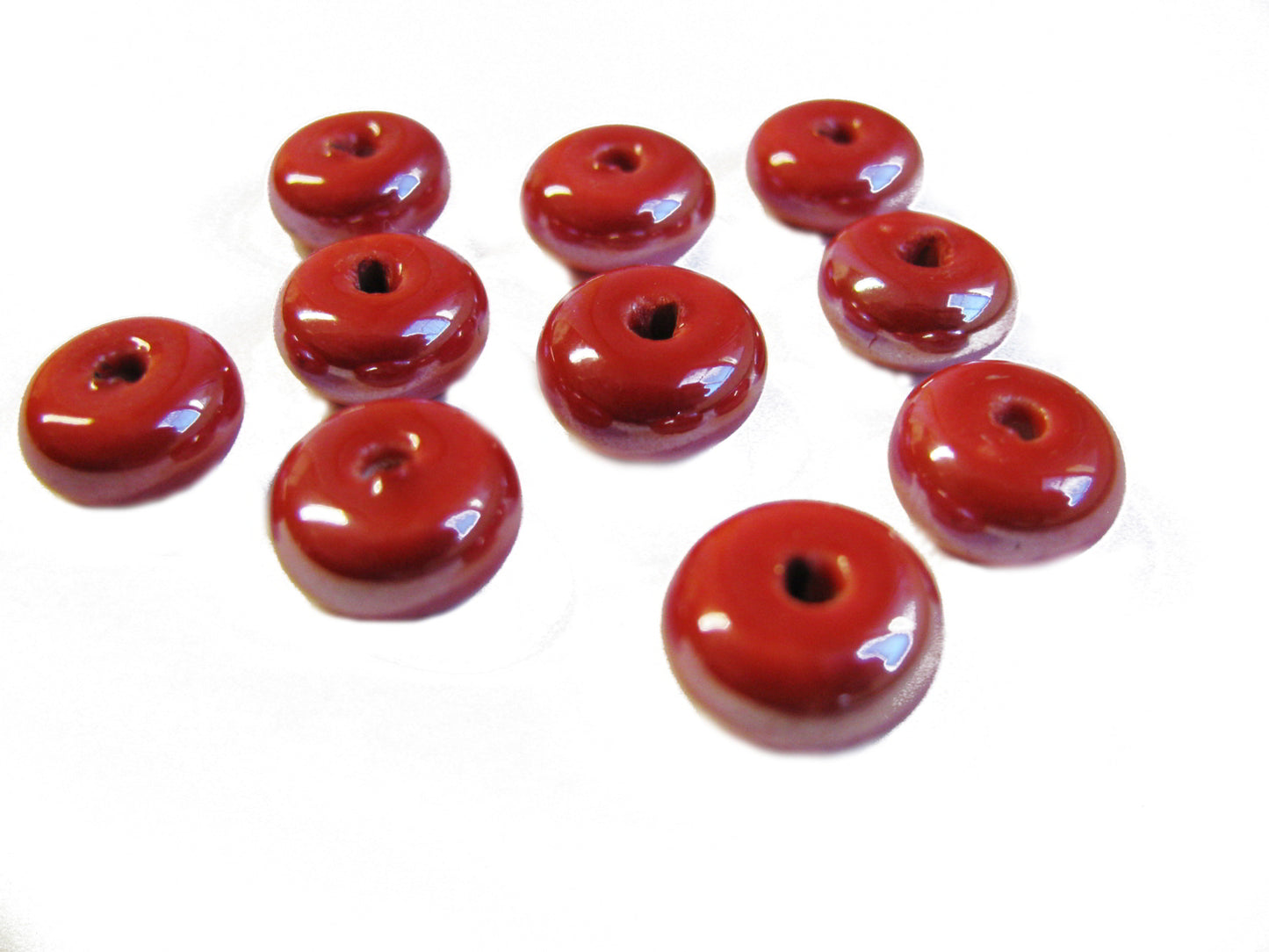 25 Porzellanperlen in Rot, 10mm, Schmuck und Perlen basteln, Rondelle