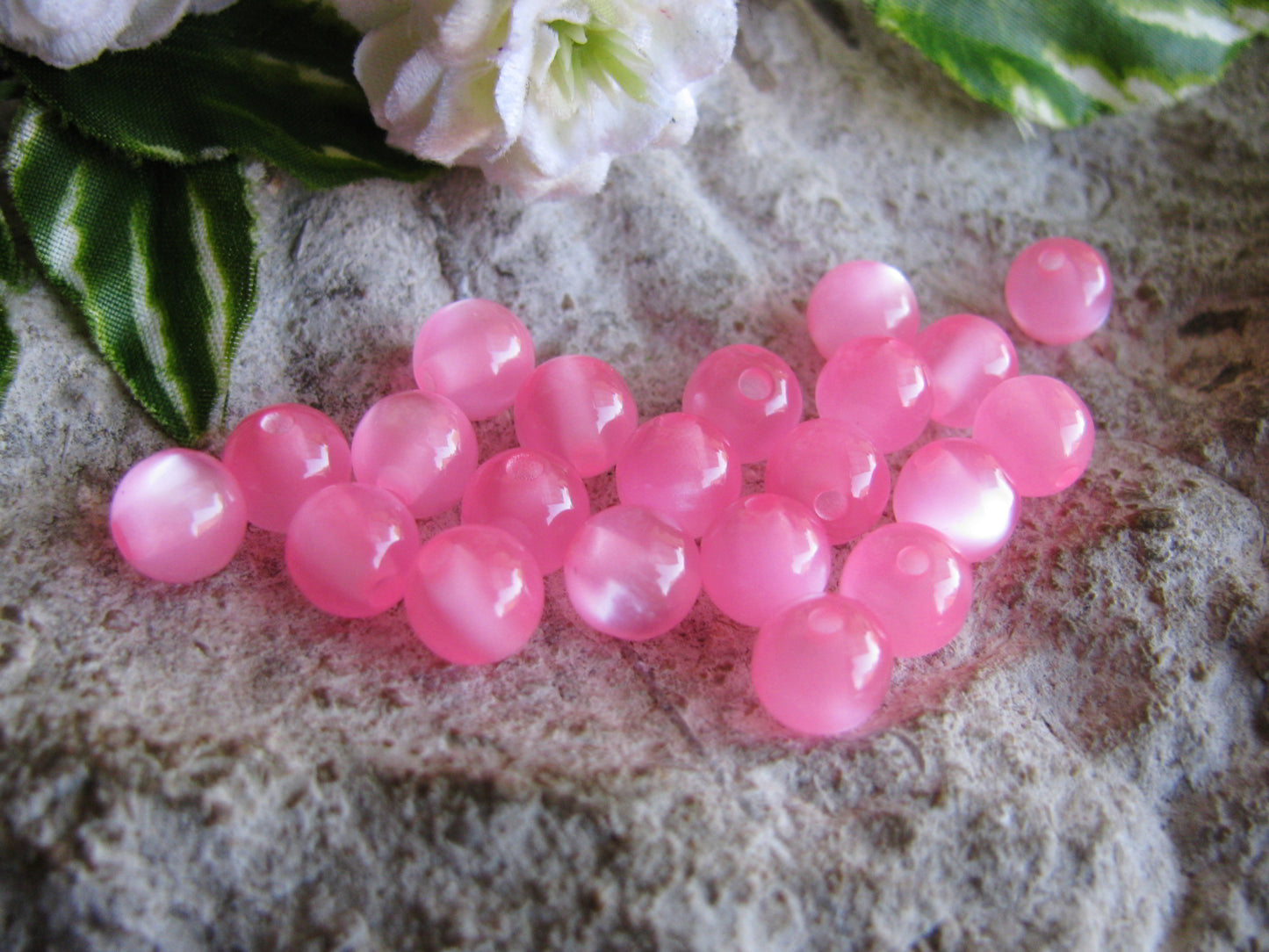 40 Resin Perlen in dunklem rosa 8 mm, Schmuck mit Perlen basteln, Acrylperlen