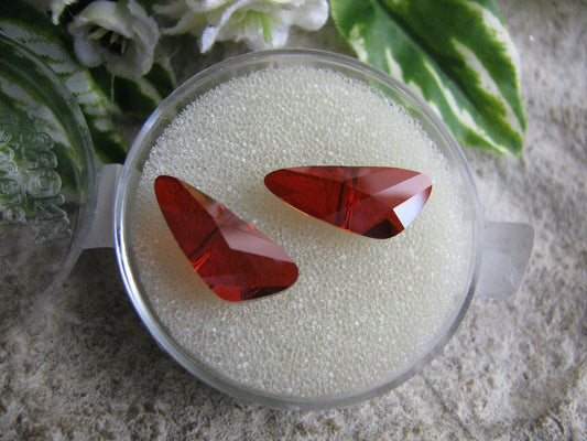 2 Swarovski Perlen Wing Bead Red Magma 18 mm, Kristallglas Perlen, Engel basteln