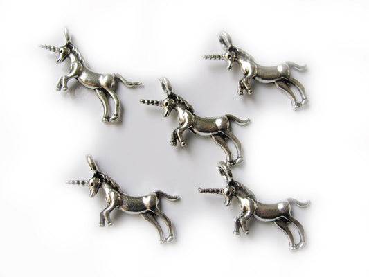 10 Einhorn Metallanhänger, Silberfarben 3,2cm, für Lederband und Charms